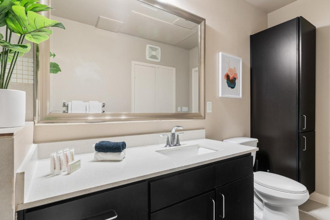 Lodgeur Med Center, - Close To Md Anderson & Other Hospitals *
