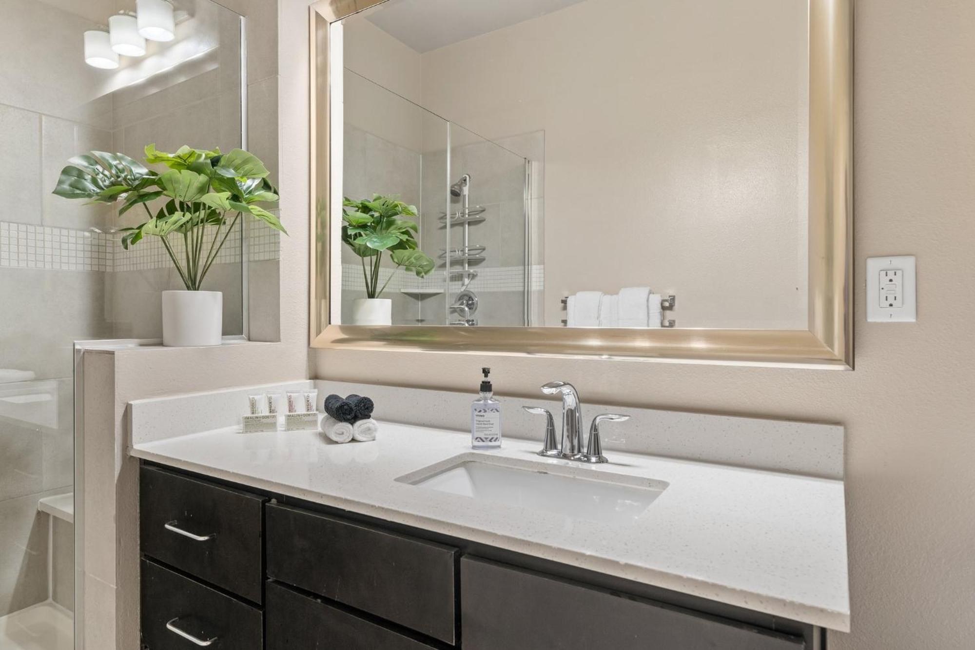 Lodgeur Med Center, - Close To Md Anderson & Other Hospitals Apartamento Houston